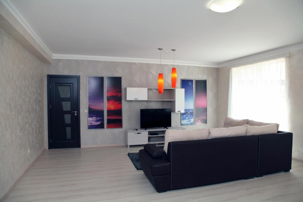 South Coast Apartments Shumen Exterior photo